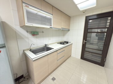 典藏依莎待售房屋