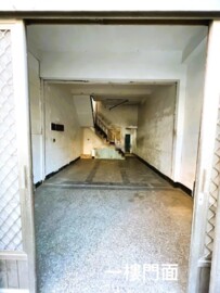 雙商圈近輕軌臨路店住