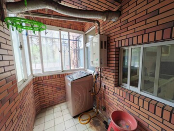 紐約時尚會館待售房屋