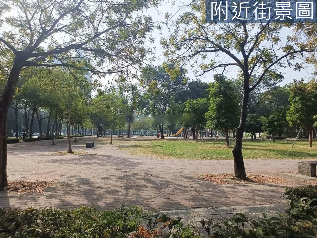 高雄市鼓山區天下觀待售房屋