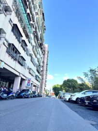 一品中原待售房屋