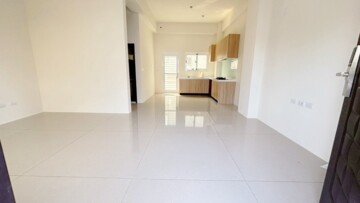 ❗️出租❗️台積電15分鐘路程全新雙車美別墅‼️ - Image 1