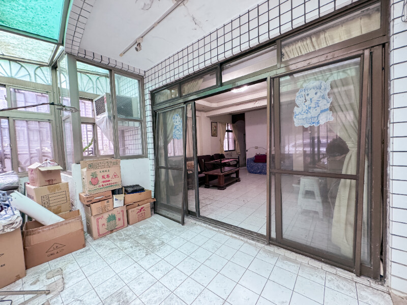 新北市新店區綠野香坡H區待售房屋
