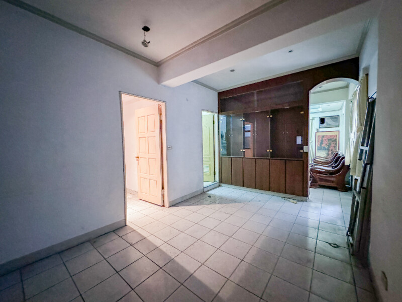 新北市新店區綠野香坡H區待售房屋