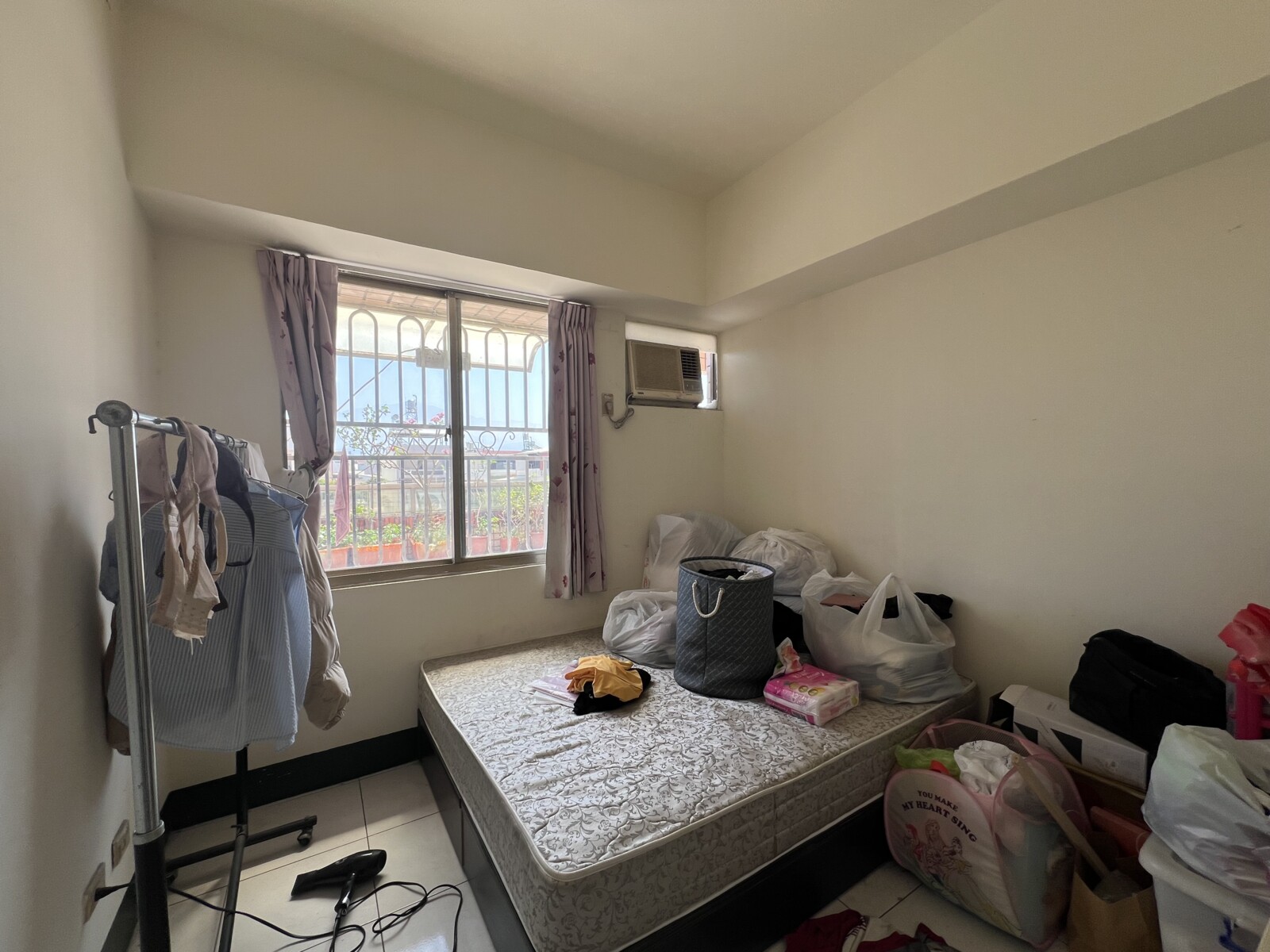 屏東縣潮州鎮狄斯耐花園廣場待售房屋