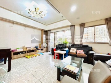 大湖尊境待售房屋
