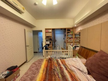 湖映左岸待售房屋