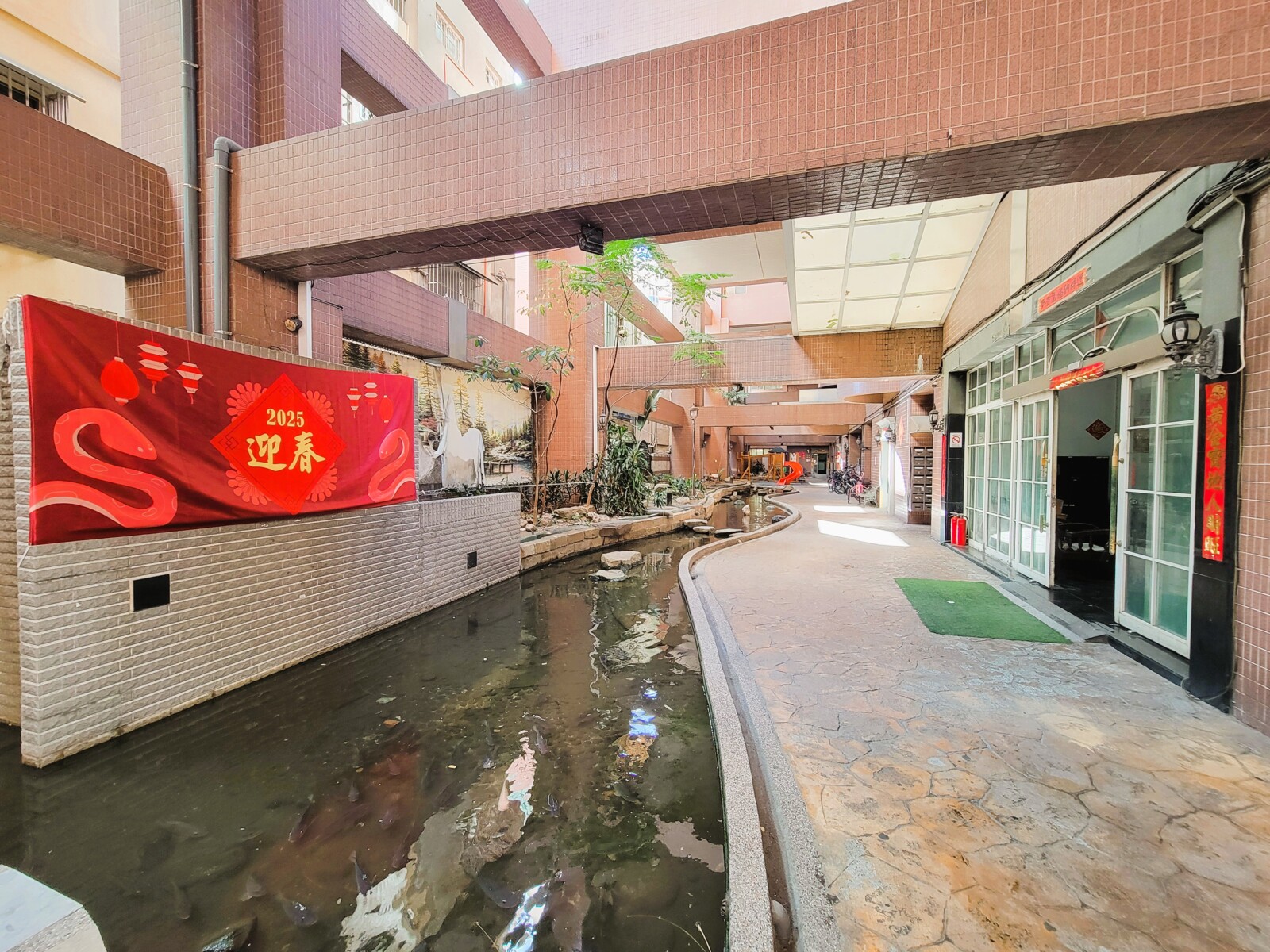 樂屋_高雄市鳳山區諾貝爾大廈待售房屋 高雄市鳳山區諾貝爾大廈待售房屋
