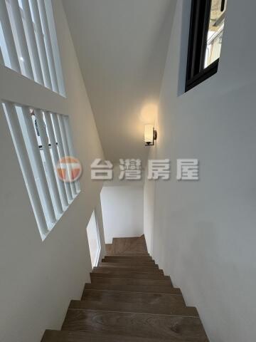 新營區待售房屋