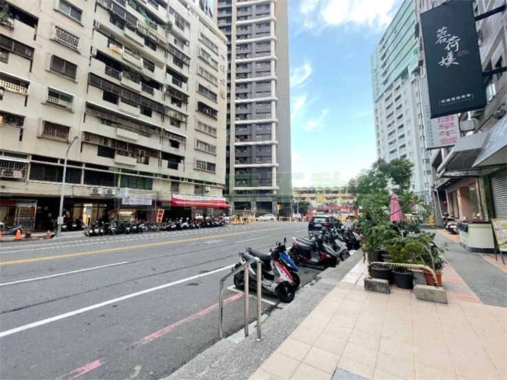 樂屋_台南市北區南台比佛利待售房屋 台南市北區南台比佛利待售房屋
