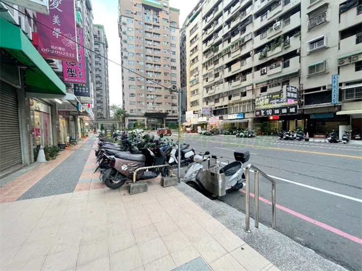 樂屋_台南市北區南台比佛利待售房屋 台南市北區南台比佛利待售房屋