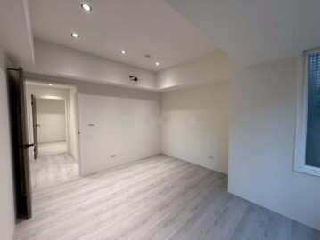 巴賽隆納大廈待售房屋