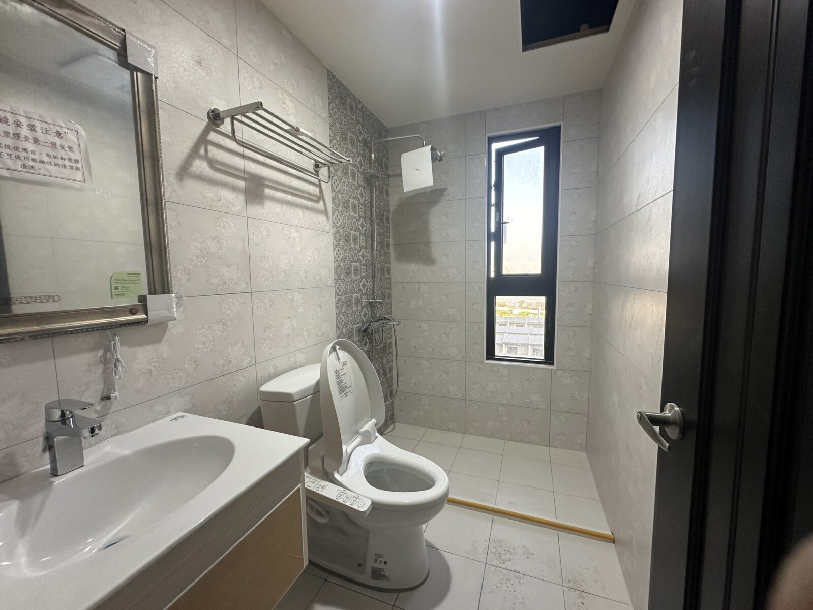 樂屋_桃園市大園區尊騰劍橋待售房屋 桃園市大園區尊騰劍橋待售房屋