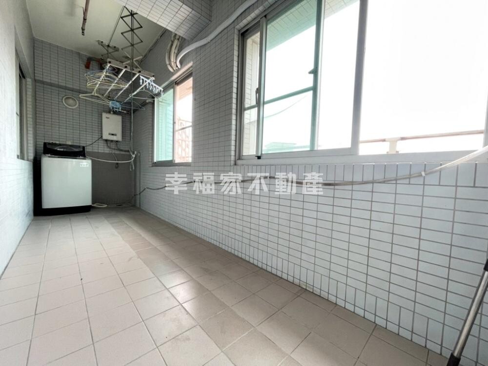 樂屋_台南市北區世紀之門待售房屋 台南市北區世紀之門待售房屋