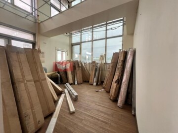 頭屋一層一戶商業大樓