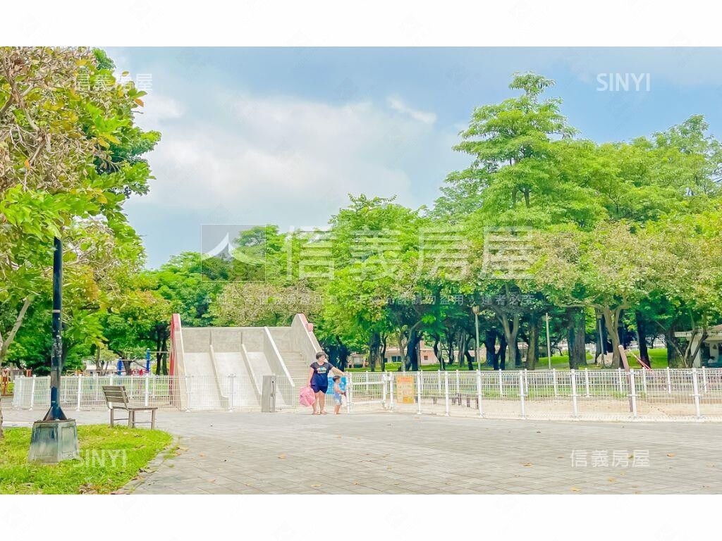 台中市西屯區U行館待售房屋