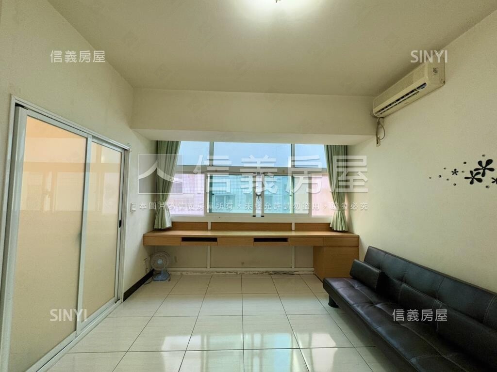 台中市西屯區U行館待售房屋
