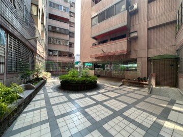 洪光佳園待售房屋