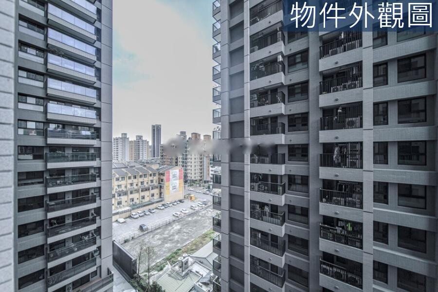 樂屋_高雄市鼓山區美術白天鵝待售房屋 高雄市鼓山區美術白天鵝待售房屋