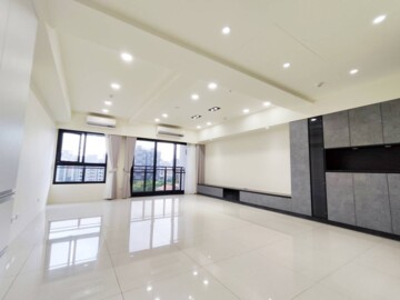 TECHPARK-精緻裝潢大戶-家電俱可談-不加價 - Image 1