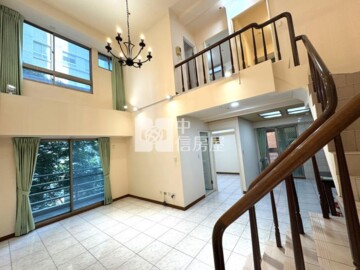 龍邦登峰21待售房屋