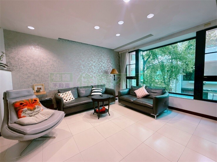 府都『最上川』優質雙車車墅