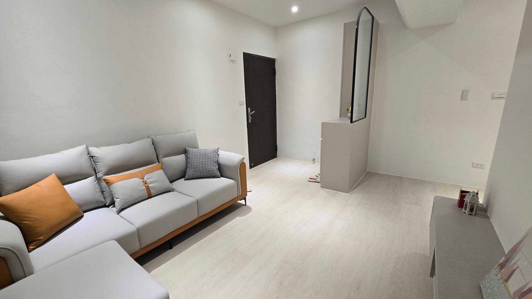樂屋_嘉義市西區歐鄉大廈待售房屋 嘉義市西區歐鄉大廈待售房屋