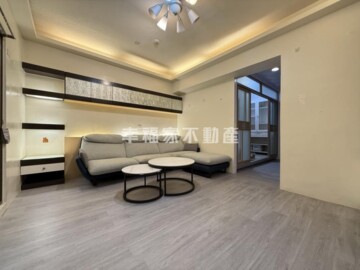 家專天地待售房屋