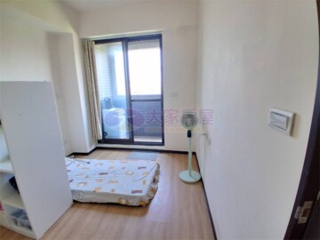 鴻灃青待售房屋