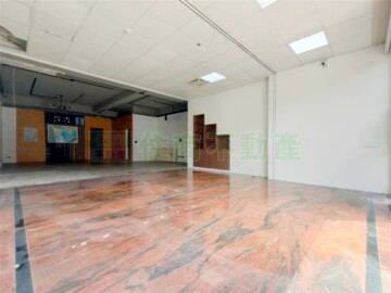 捷運A17高鐵北路優質店面 - Image 1