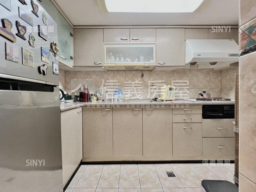 樂屋_台中市南屯區海德堡藝術廣場待售房屋 台中市南屯區海德堡藝術廣場待售房屋
