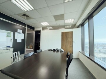 高雄85大樓待售房屋