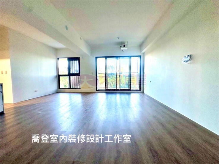 東區副都心研森美2房