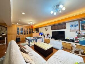 總站華廈待售房屋