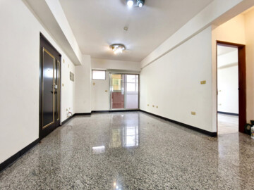 唯信英士路7巷透天待售房屋