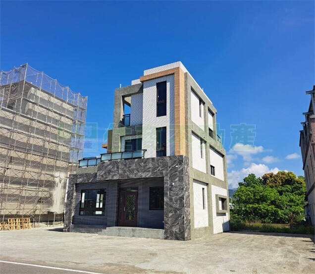 員山近省道田園農舍