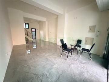 逸璟建國路透天待售房屋