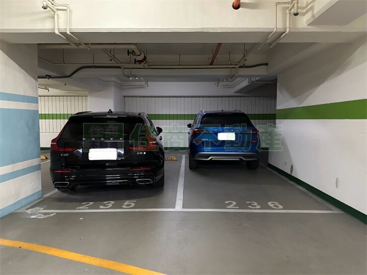 高雄市楠梓區龍騰天御待售房屋