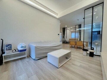 東大HOLA待售房屋