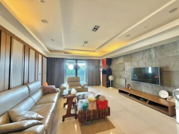 中正O8待售房屋