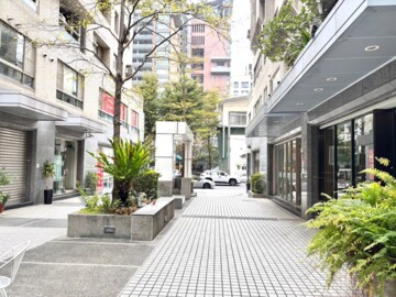 中港假期待售房屋