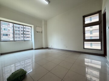 崇大新城待售房屋