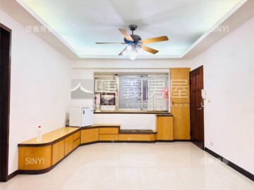 宏國德行東路透天待售房屋