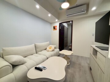 夢悅城稀有一房一廳，附帶平面車位 - Image 1