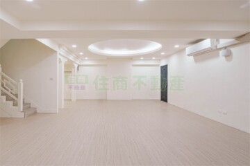 興康華廈待售房屋