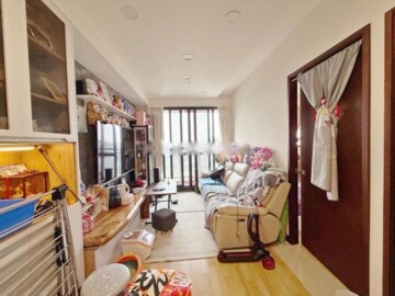 富宇中央公園待售房屋