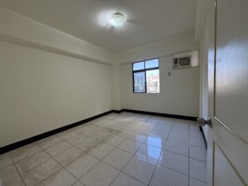 中山東路三段414巷36弄華廈待售房屋