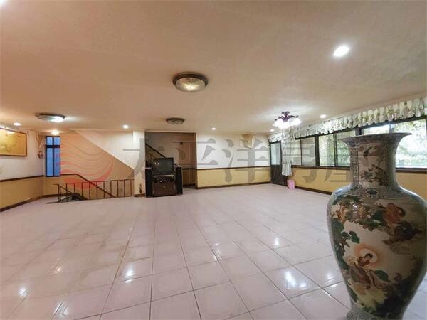 G08捷運站旁大透天