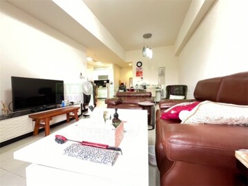 雲天大地待售房屋