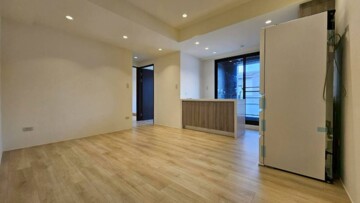 甲山林花園帝寶華廈區待售房屋